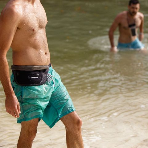 dri-body-wallet-waist-3.jpg